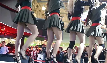 Muhteşem kız ye gidin ve meltem isik seks kedi ovmak