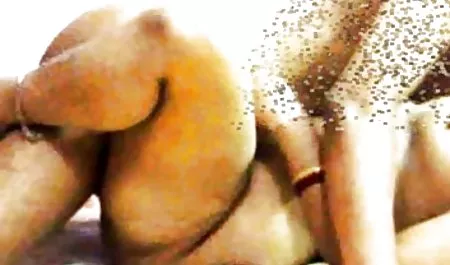 Kaşlı ve sıcak yeşilcam seksi eşek ile sürtük kedi becerdin zorlaşıyor