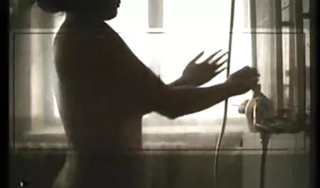 Muhteşem lezbiyenler birbirlerini yalnız yeşilçam sexi evde iniyor