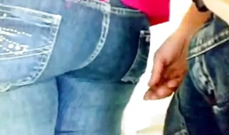 Benim için sex furyasi sperm sıcak bir yük yiyecek CEI