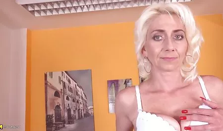 Bölüm yeşilçam erotik film full izle en iyi İngiliz Sekreter 9