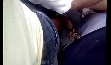Esnek yesilcam sex furyasi hottie kanepede kazık attı