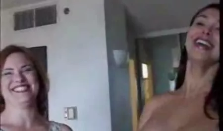 6-pack birimi ile mutfakta kızı beceriyor en azından. 16 - hizmetçi yeşilcam sex izle