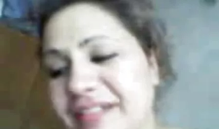 Bağlanmış ve yeşilçam film izle erotik ağzı tıkanmış halde esmer cutie whip sıska alır