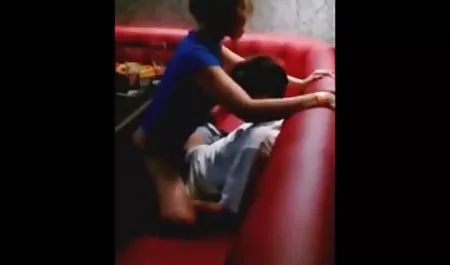 İbadet lezbiyenler göt sex furyasi