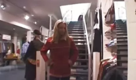 Büyük sürtük yeşilçam film sex kızın canını yakacak.