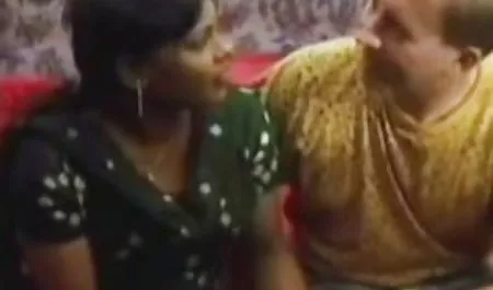 Çekim yarık dilber ay yeşilçam sex kinky kız arkadaş tıraşlı