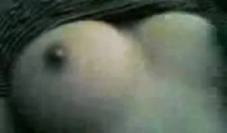 Güzel seks furyası MİLF derin anal ve Yüz Duş alır
