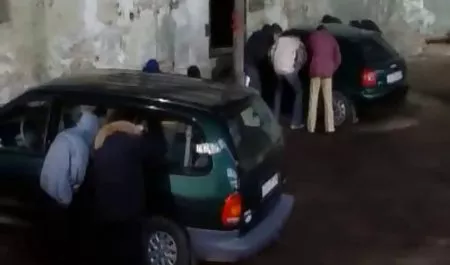 Teen Eden yeşilçam sexfilmi Sinclair horoz emmek için seviyor